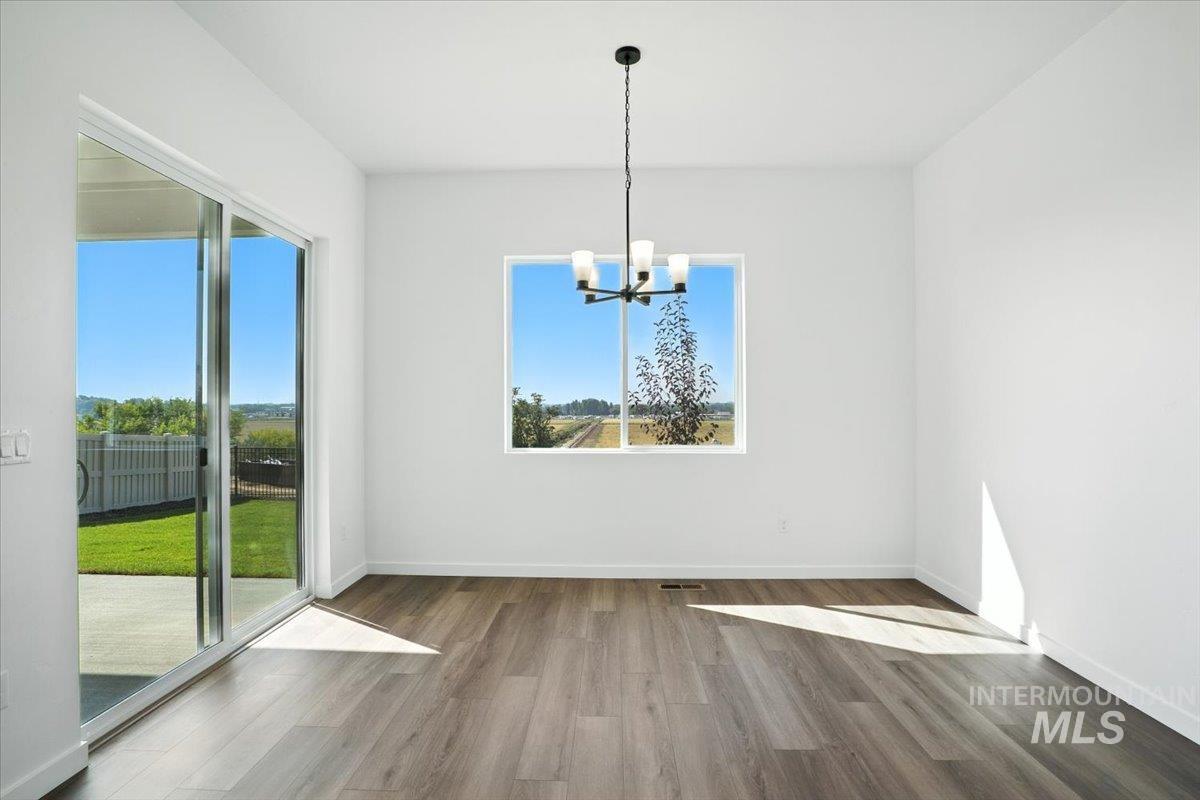 1375 White Cliffs St, Middleton, Idaho 83644, 4 Bedrooms, 3.5 Bathrooms, Residential For Sale, Price $714,990, 98960309