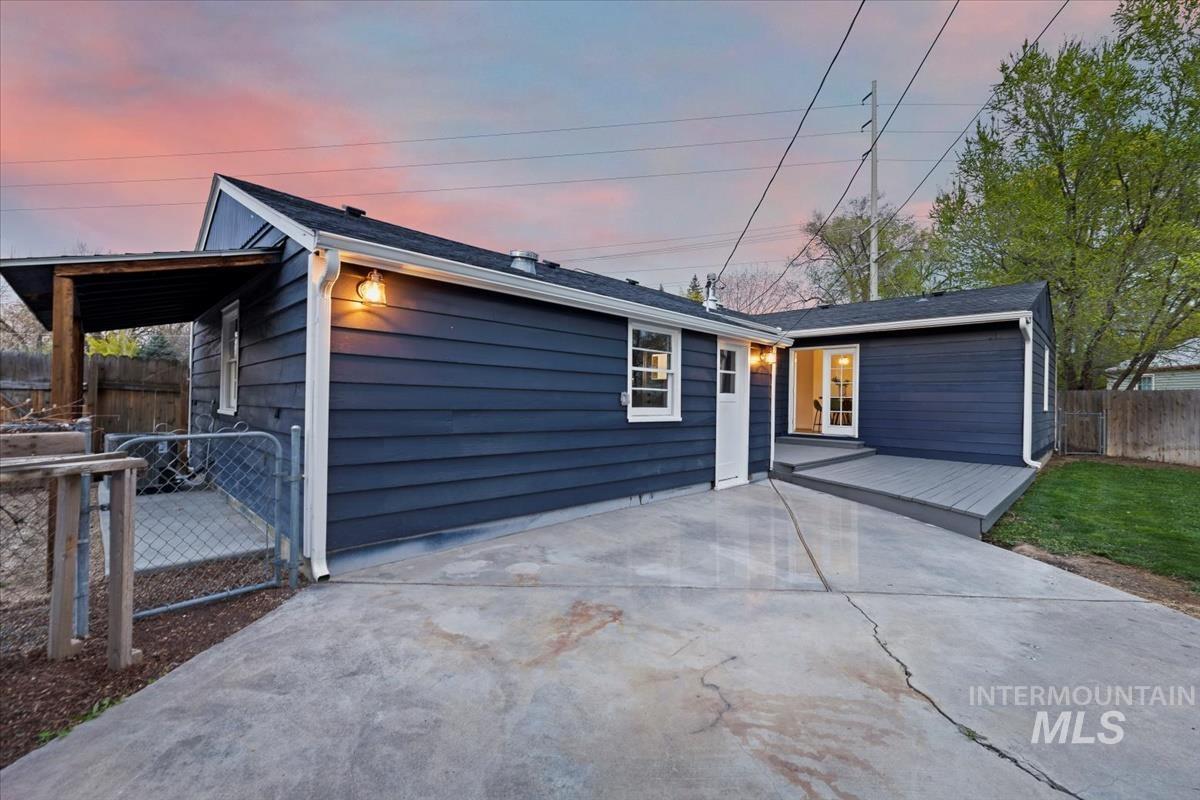5805 W Robertson Drive, Boise, Idaho 83709, 3 Bedrooms, 3 Bathrooms, Residential For Sale, Price $509,900, 98960313