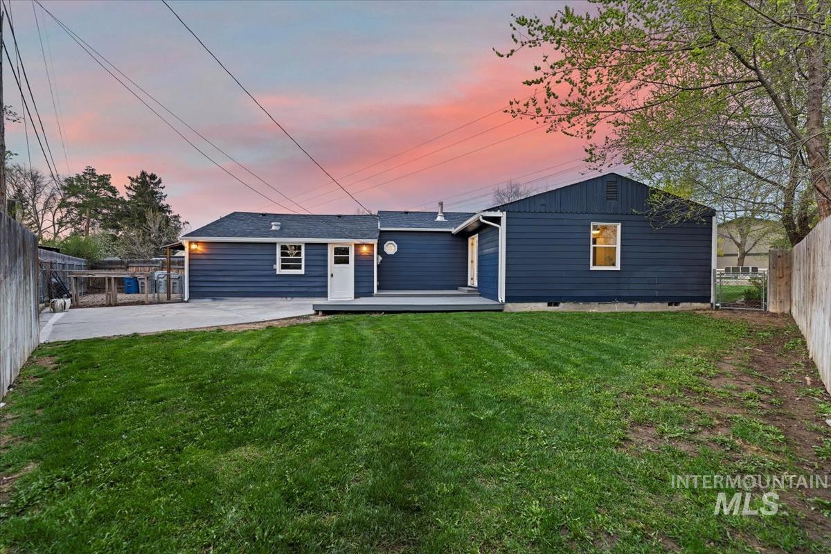 5805 W Robertson Drive, Boise, Idaho 83709, 3 Bedrooms, 3 Bathrooms, Residential For Sale, Price $509,900, 98960313