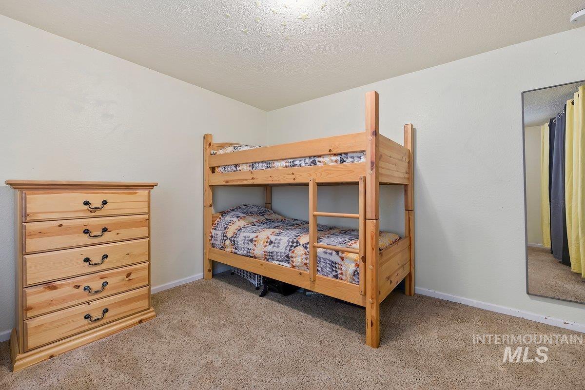 598 N Gray, King Hill, Idaho 83633, 3 Bedrooms, 1.5 Bathrooms, Residential For Sale, Price $399,900, 98960317