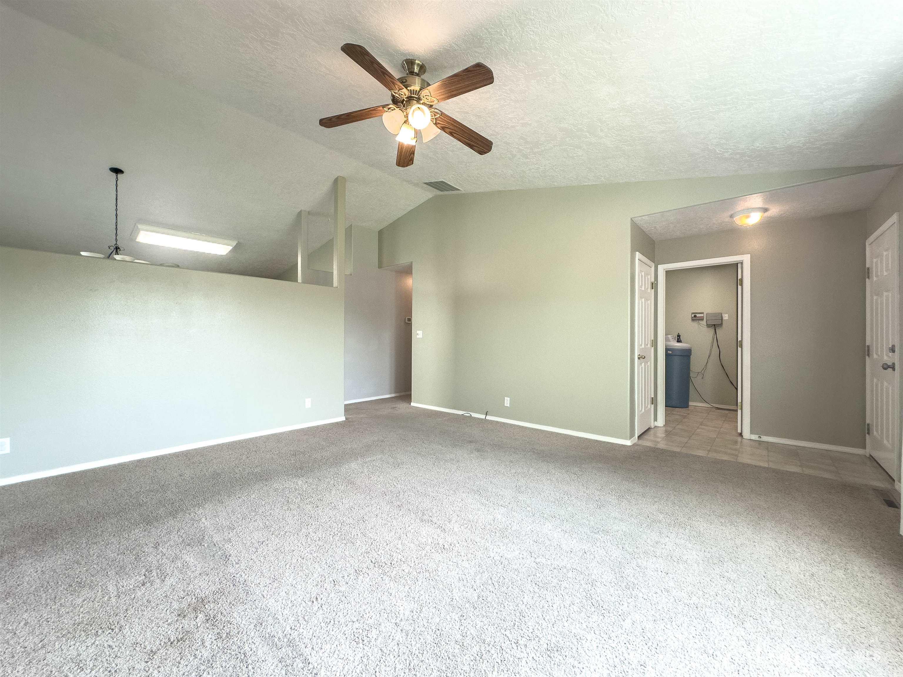 268 Seven Springs Ave, Twin Falls, Idaho 83301, 3 Bedrooms, 2 Bathrooms, Residential For Sale, Price $329,000, 98960325