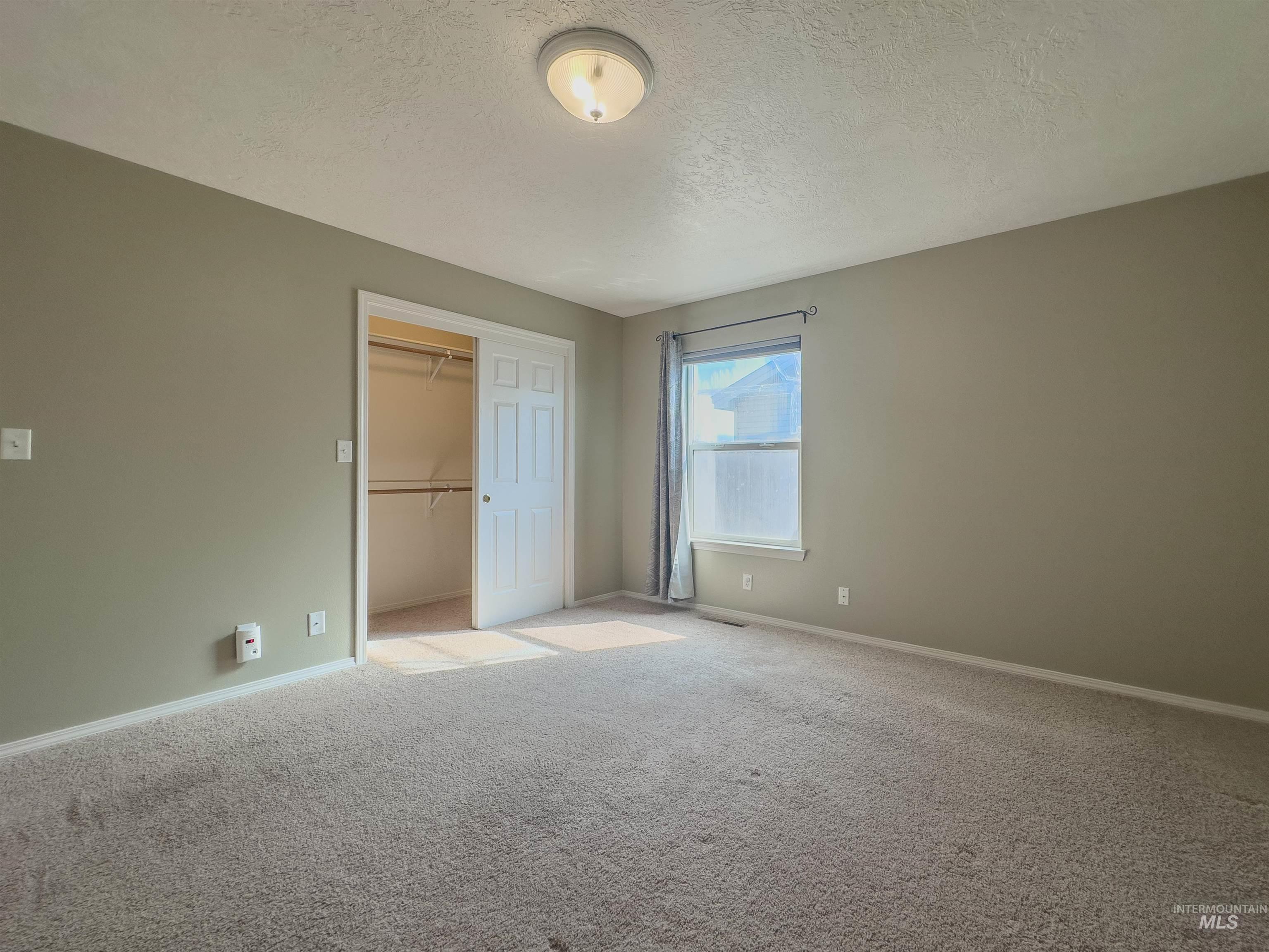 268 Seven Springs Ave, Twin Falls, Idaho 83301, 3 Bedrooms, 2 Bathrooms, Residential For Sale, Price $329,000, 98960325