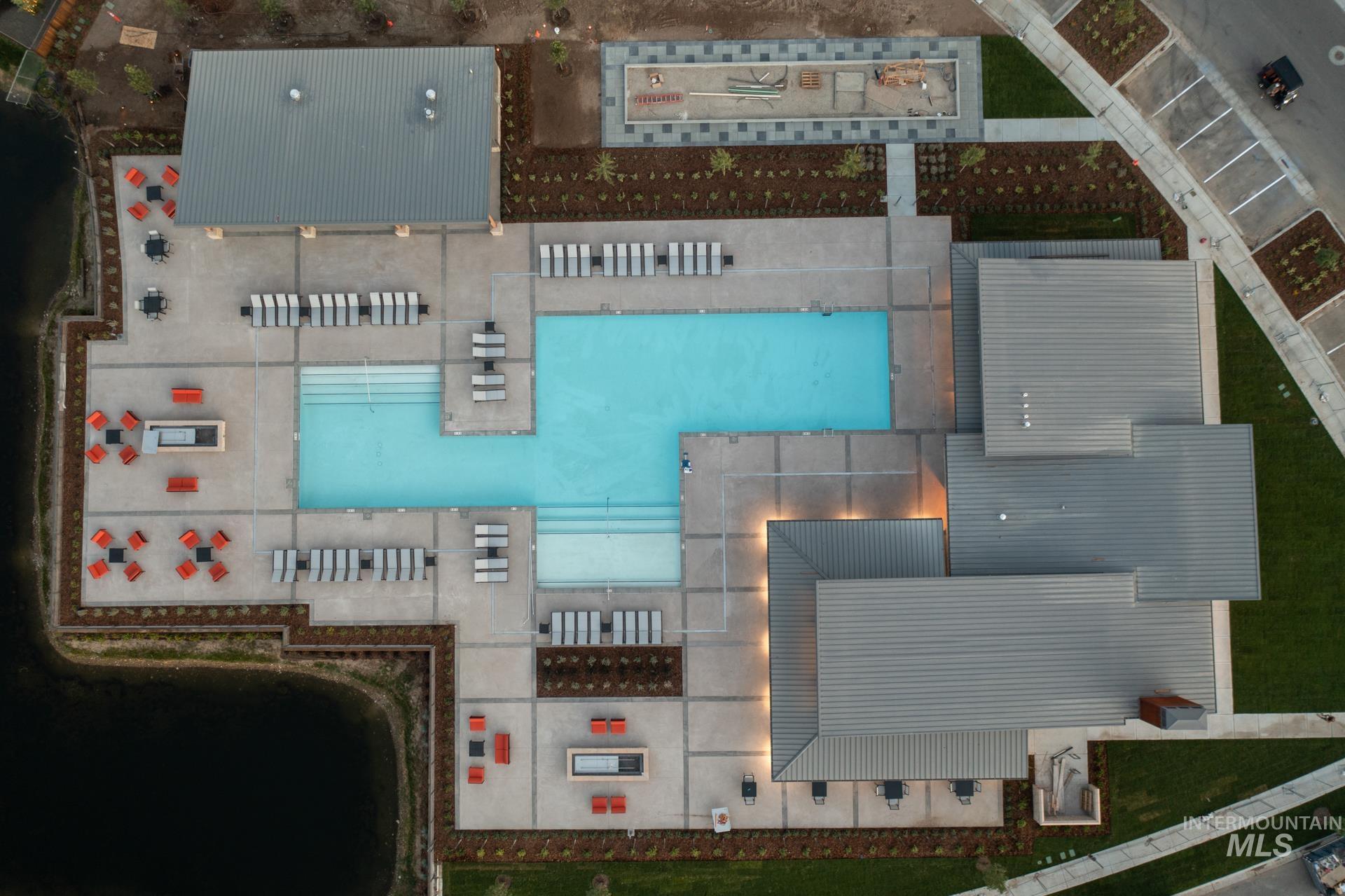 Bird's eye view of a pool area