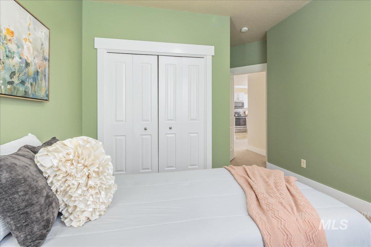 2371 E Powder River St, Meridian, Idaho 83642-4796, 3 Bedrooms, 2 Bathrooms, Residential For Sale, Price $400,000, 98960334