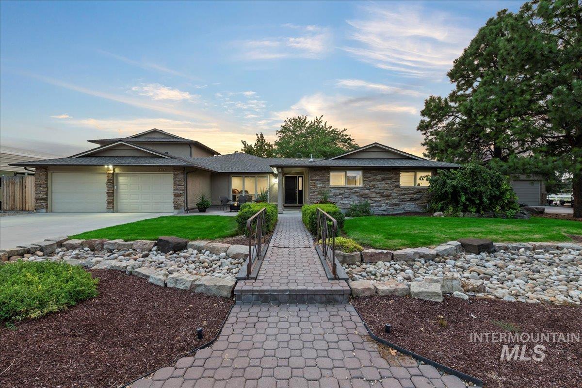 3395 S Terri Dr, Meridian, Idaho 83642-7039, 4 Bedrooms, 3 Bathrooms, Residential For Sale, Price $1,250,000, 98960336