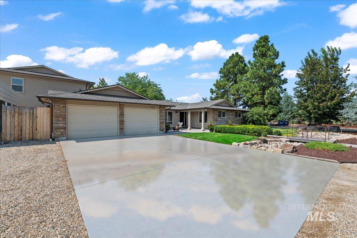 3395 S Terri Dr, Meridian, Idaho 83642-7039, 4 Bedrooms, 3 Bathrooms, Residential For Sale, Price $1,250,000, 98960336