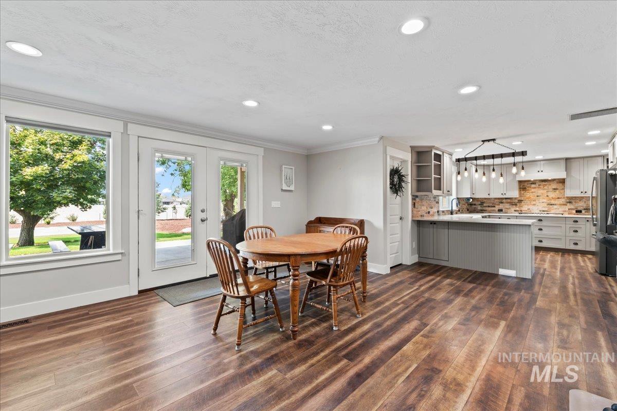 3395 S Terri Dr, Meridian, Idaho 83642-7039, 4 Bedrooms, 3 Bathrooms, Residential For Sale, Price $1,250,000, 98960336