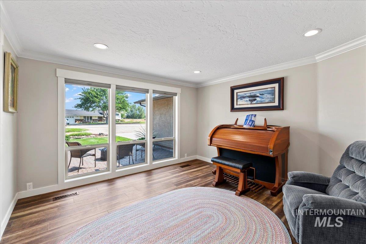 3395 S Terri Dr, Meridian, Idaho 83642-7039, 4 Bedrooms, 3 Bathrooms, Residential For Sale, Price $1,250,000, 98960336