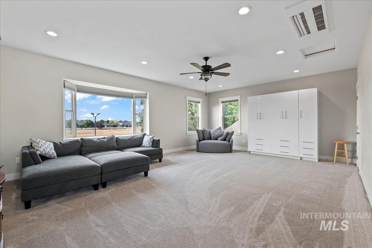 3395 S Terri Dr, Meridian, Idaho 83642-7039, 4 Bedrooms, 3 Bathrooms, Residential For Sale, Price $1,250,000, 98960336