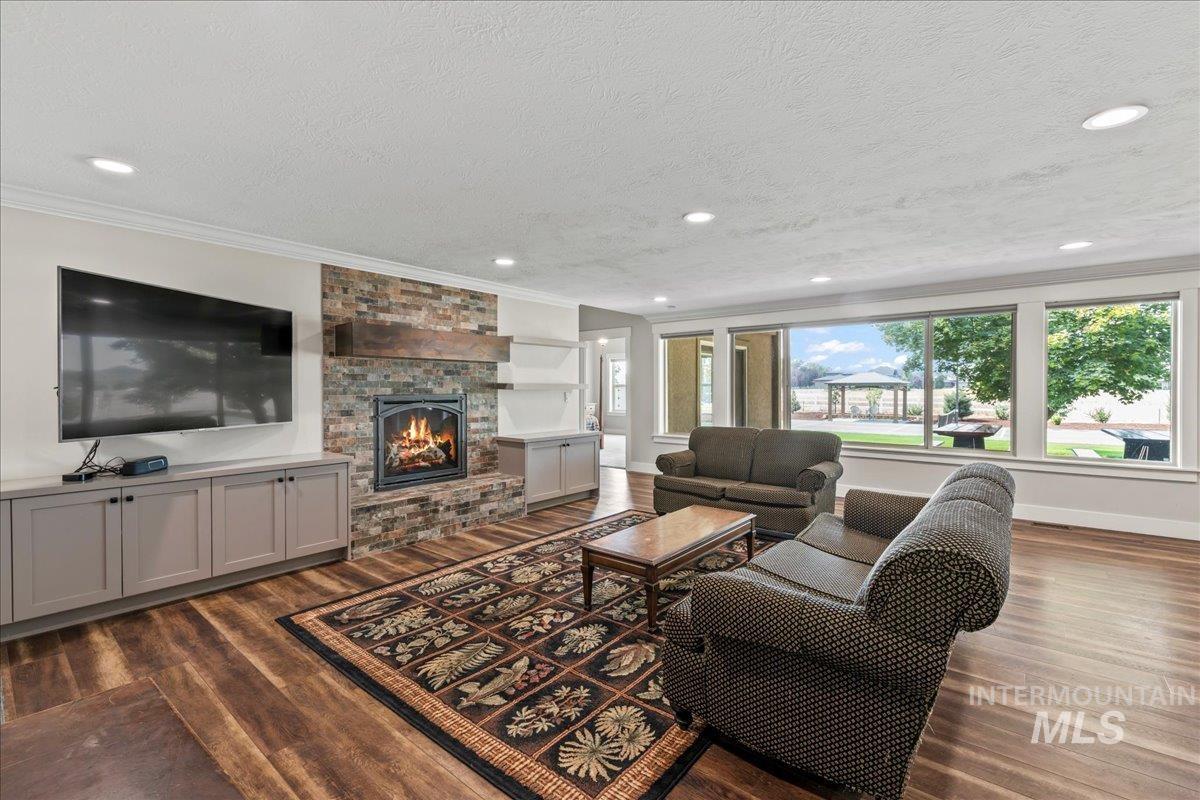 3395 S Terri Dr, Meridian, Idaho 83642-7039, 4 Bedrooms, 3 Bathrooms, Residential For Sale, Price $1,250,000, 98960336