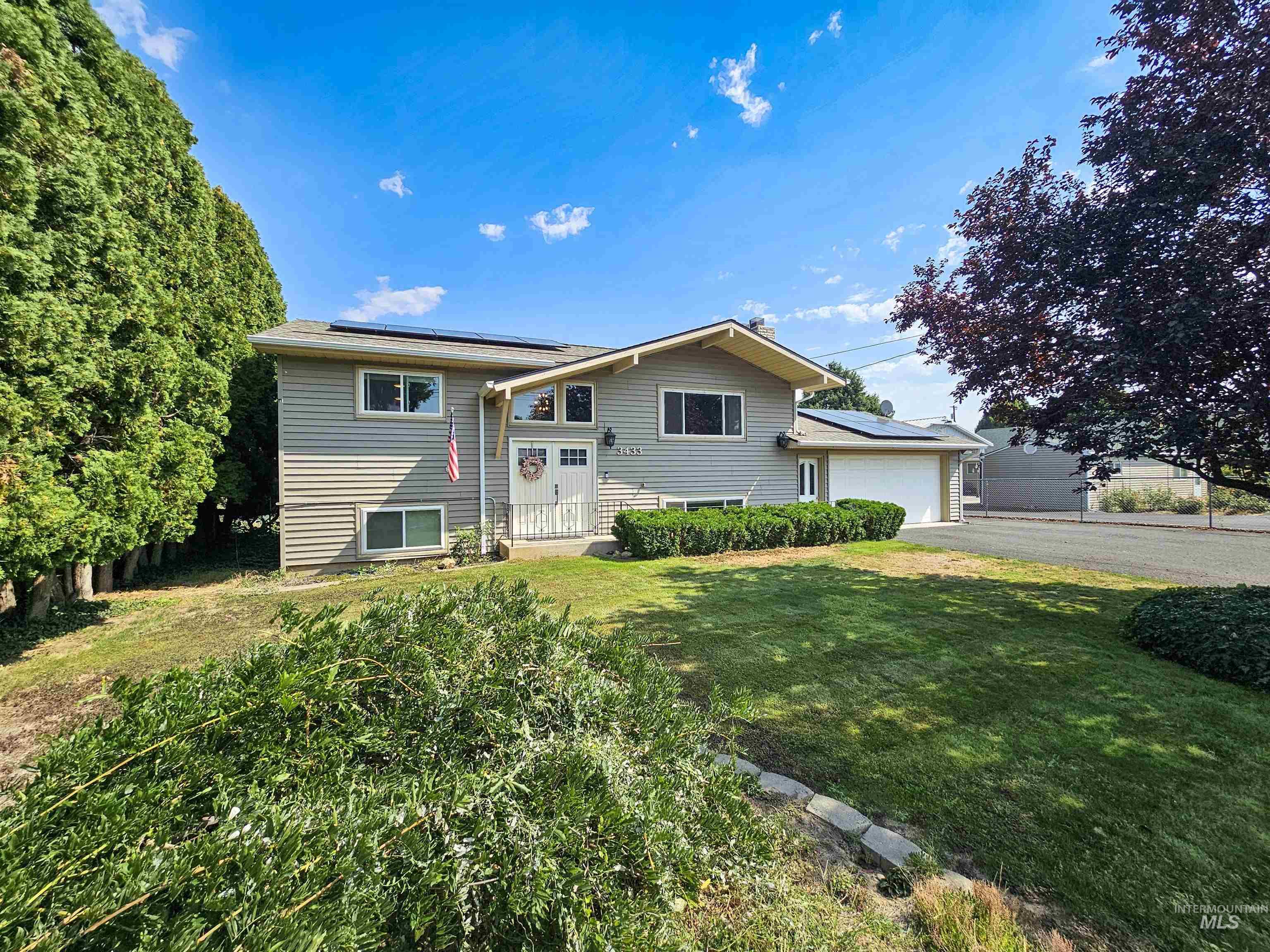 3433 7th Street, Lewiston, Idaho 83501, 3 Bedrooms, 2 Bathrooms, Residential For Sale, Price $485,000, 98960343