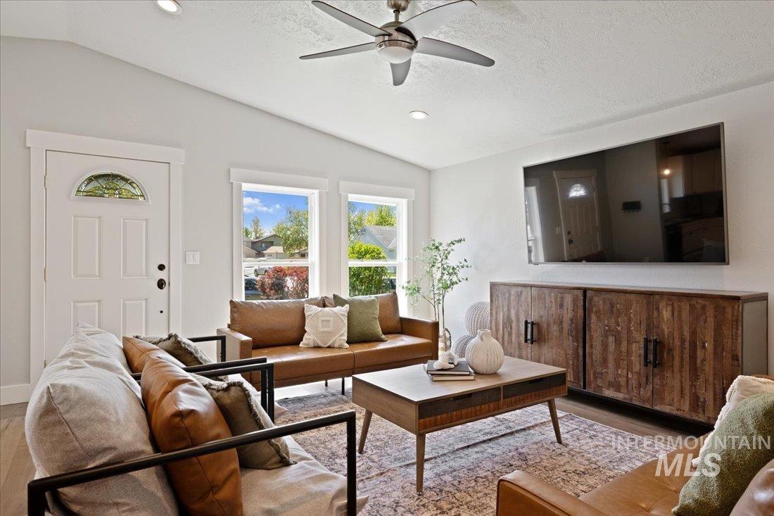7100 W Limelight Street, Boise, Idaho 83714, 2 Bedrooms, 2 Bathrooms, Residential Income For Sale, Price $589,000, 98960345