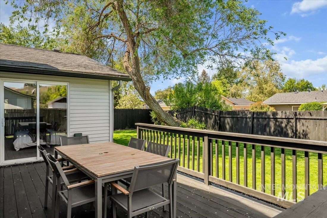 7100 W Limelight Street, Boise, Idaho 83714, 2 Bedrooms, 2 Bathrooms, Residential Income For Sale, Price $589,000, 98960345
