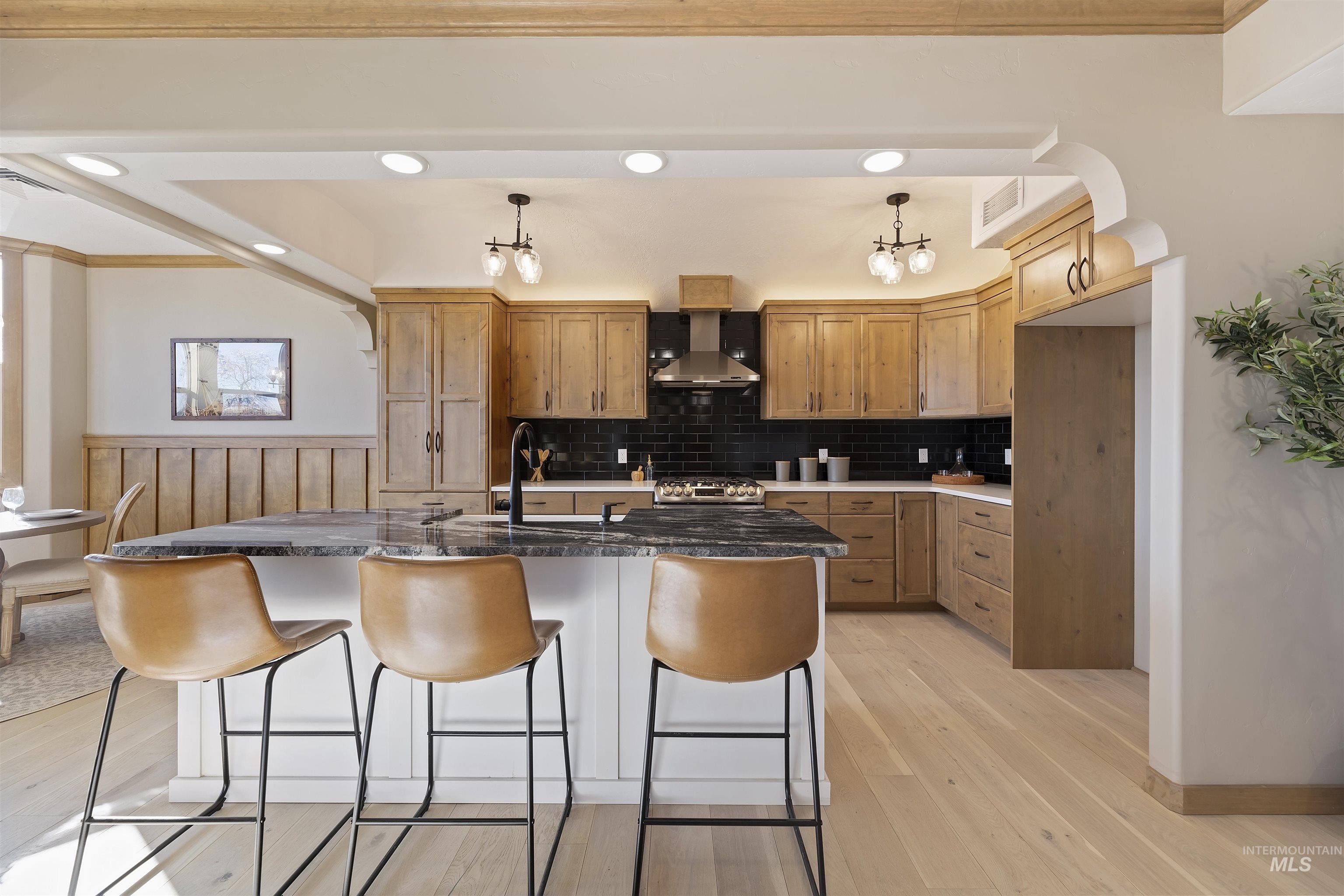 79 E Aikens Rd. Apt #203, Eagle, Idaho 83616-5962, 2 Bedrooms, 2 Bathrooms, Residential For Sale, Price $775,000, 98960361