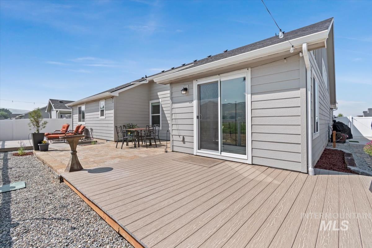 291 S Fuji Ave, Emmett, Idaho 83617, 3 Bedrooms, 2 Bathrooms, Residential For Sale, Price $449,900, 98960368