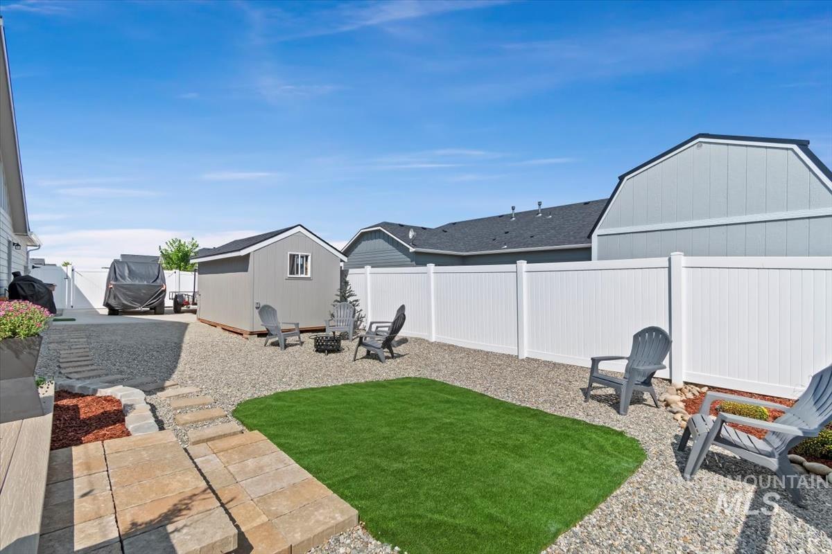 291 S Fuji Ave, Emmett, Idaho 83617, 3 Bedrooms, 2 Bathrooms, Residential For Sale, Price $449,900, 98960368