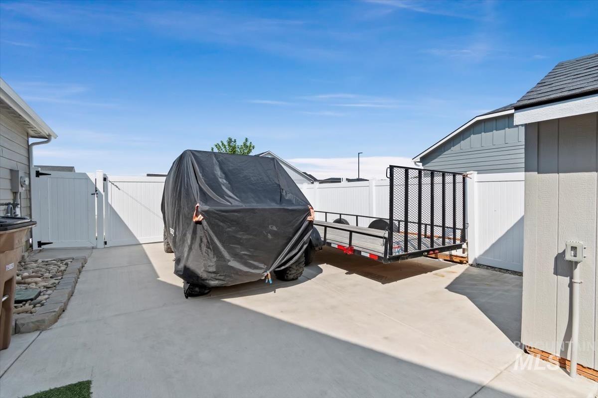 291 S Fuji Ave, Emmett, Idaho 83617, 3 Bedrooms, 2 Bathrooms, Residential For Sale, Price $449,900, 98960368