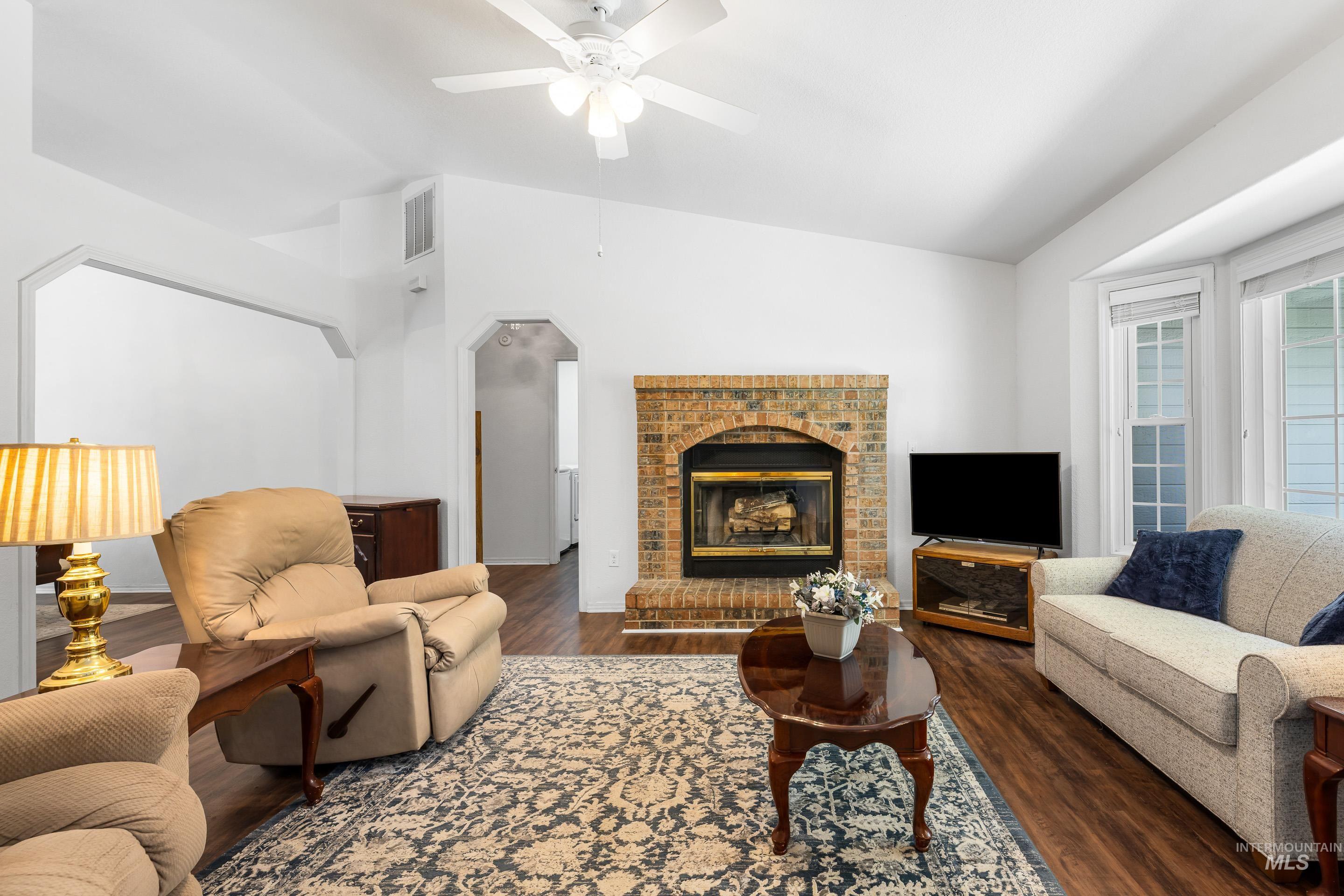 4126 S Iriondo Way, Boise, Idaho 83706, 3 Bedrooms, 2 Bathrooms, Residential For Sale, Price $499,900, 98960374