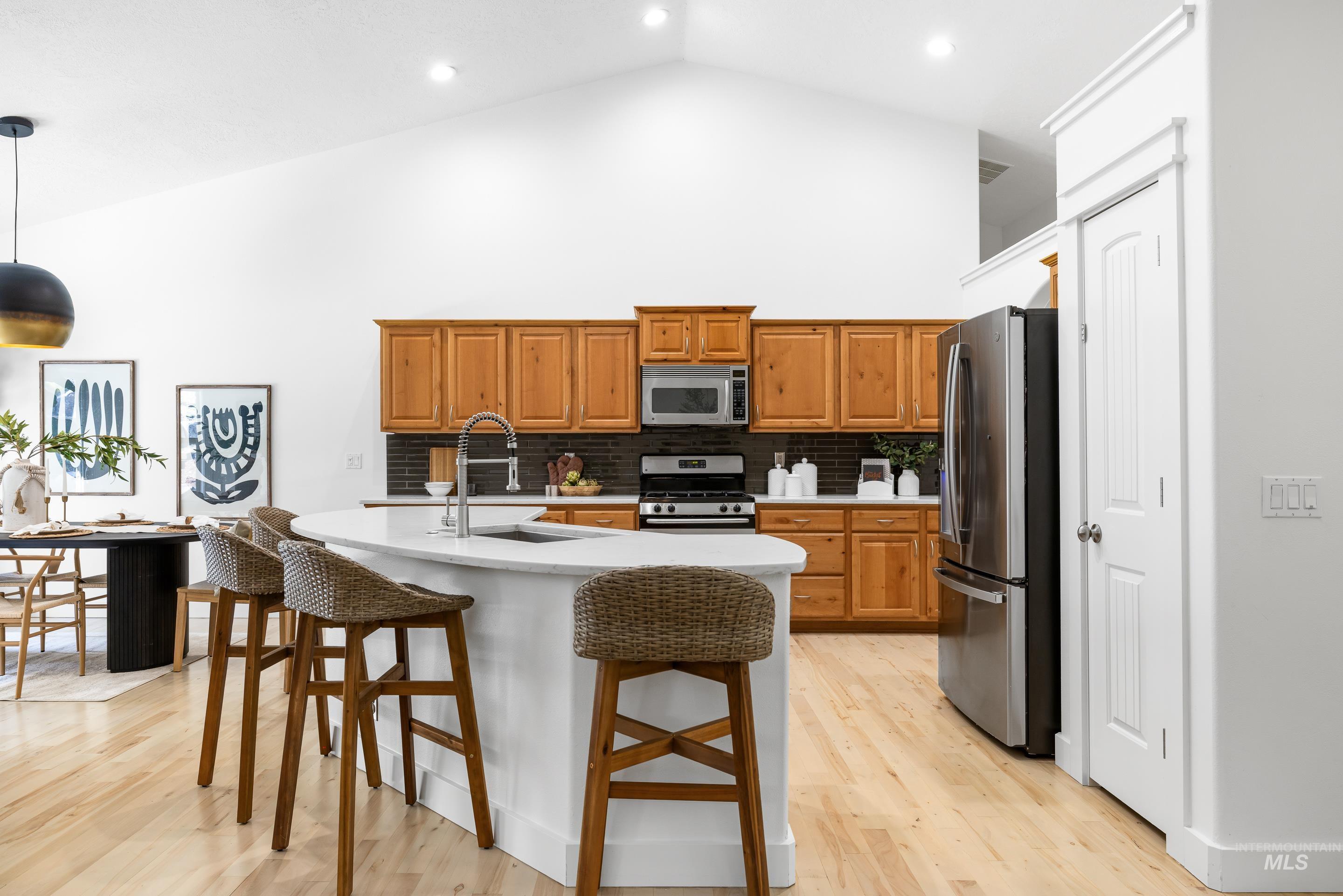 4846 N Arrow Villa Way, Boise, Idaho 83703, 3 Bedrooms, 2 Bathrooms, Residential For Sale, Price $925,000, 98960382