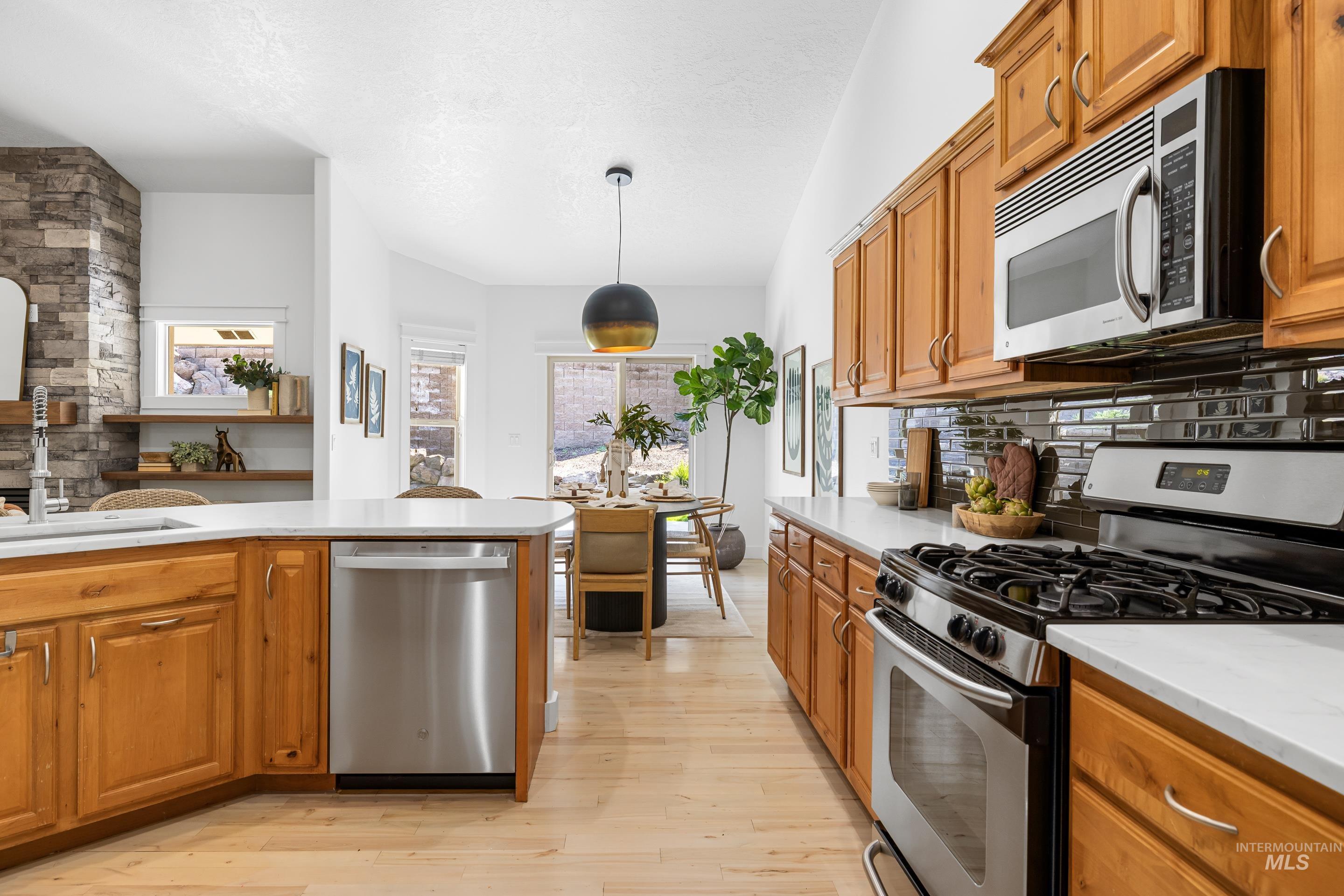 4846 N Arrow Villa Way, Boise, Idaho 83703, 3 Bedrooms, 2 Bathrooms, Residential For Sale, Price $925,000, 98960382