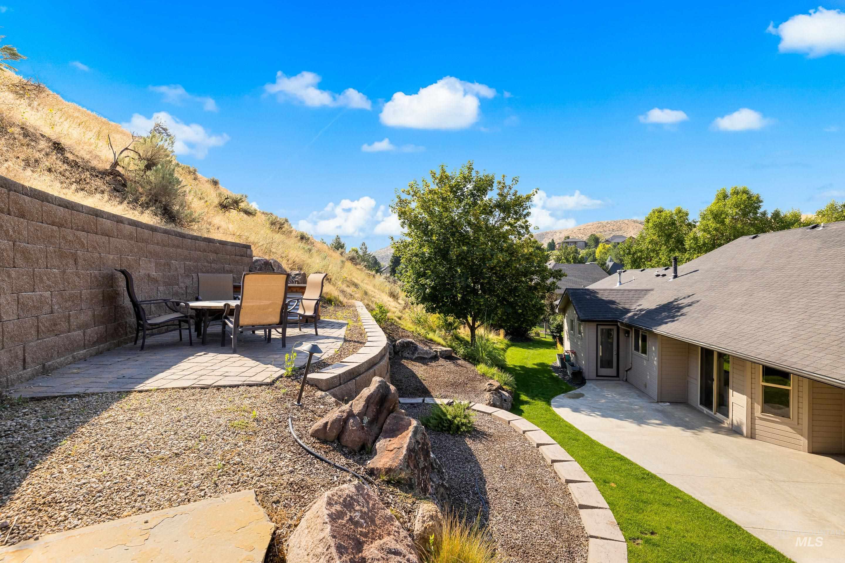 4846 N Arrow Villa Way, Boise, Idaho 83703, 3 Bedrooms, 2 Bathrooms, Residential For Sale, Price $925,000, 98960382