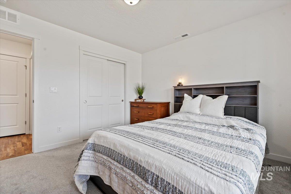 3074 N Greengate Way, Star, Idaho 83669, 5 Bedrooms, 4 Bathrooms, Residential For Sale, Price $610,000, 98960386