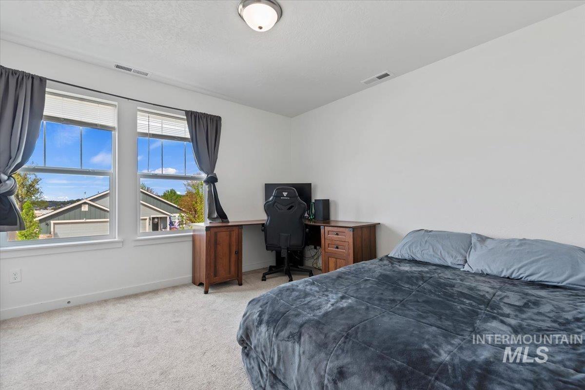 3074 N Greengate Way, Star, Idaho 83669, 5 Bedrooms, 4 Bathrooms, Residential For Sale, Price $610,000, 98960386