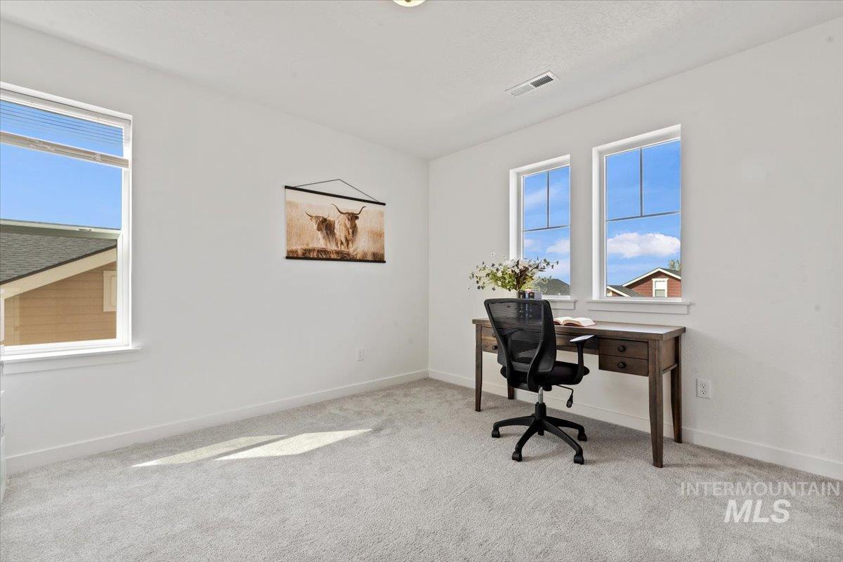 3074 N Greengate Way, Star, Idaho 83669, 5 Bedrooms, 4 Bathrooms, Residential For Sale, Price $610,000, 98960386