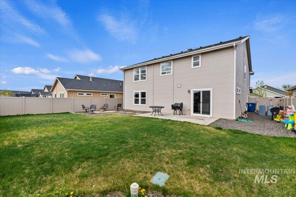 3074 N Greengate Way, Star, Idaho 83669, 5 Bedrooms, 4 Bathrooms, Residential For Sale, Price $610,000, 98960386