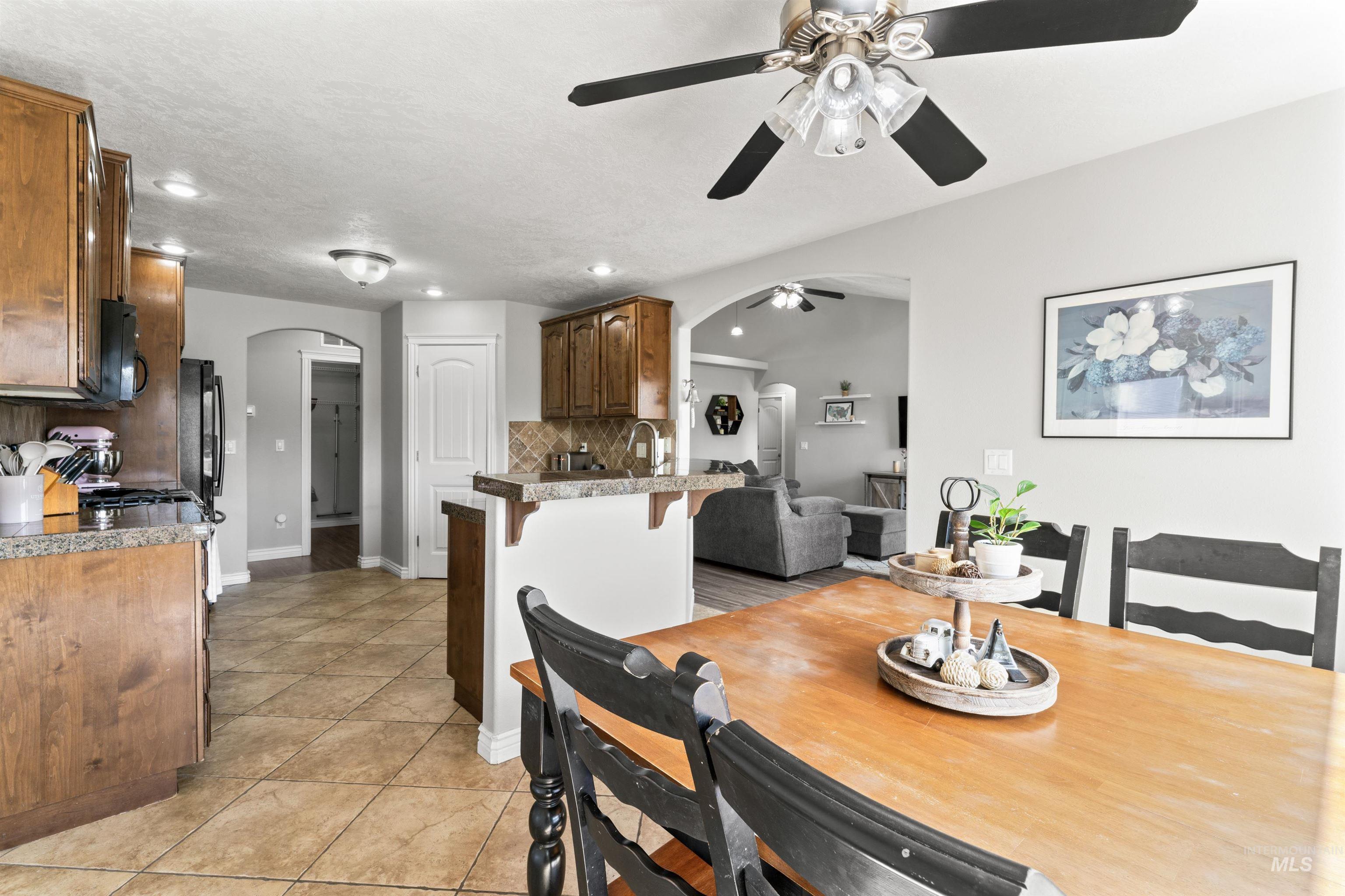 2935 S Skyview Drive, Nampa, Idaho 83686, 5 Bedrooms, 4 Bathrooms, Residential For Sale, Price $575,000, 98960402