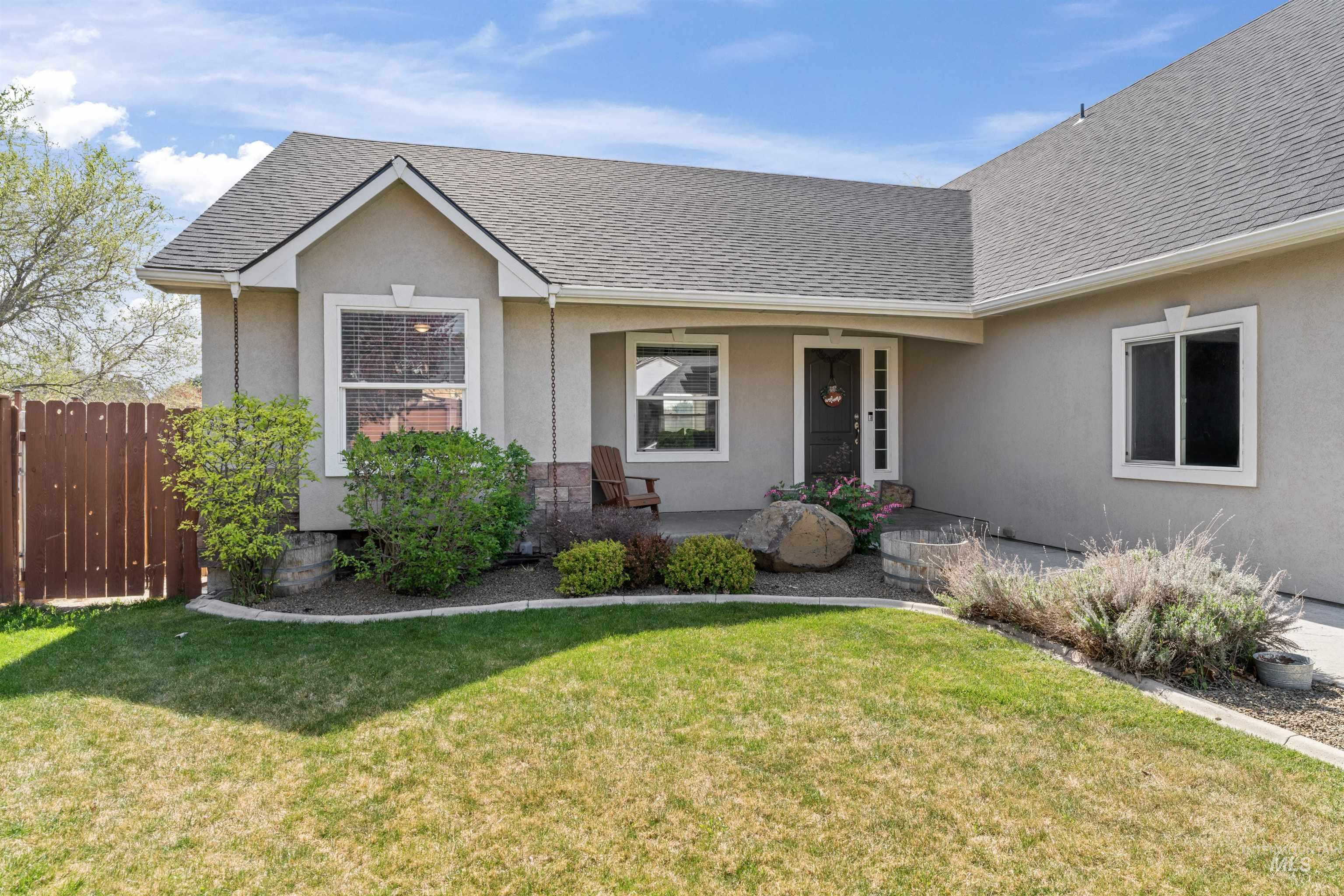 2935 S Skyview Drive, Nampa, Idaho 83686, 5 Bedrooms, 4 Bathrooms, Residential For Sale, Price $575,000, 98960402