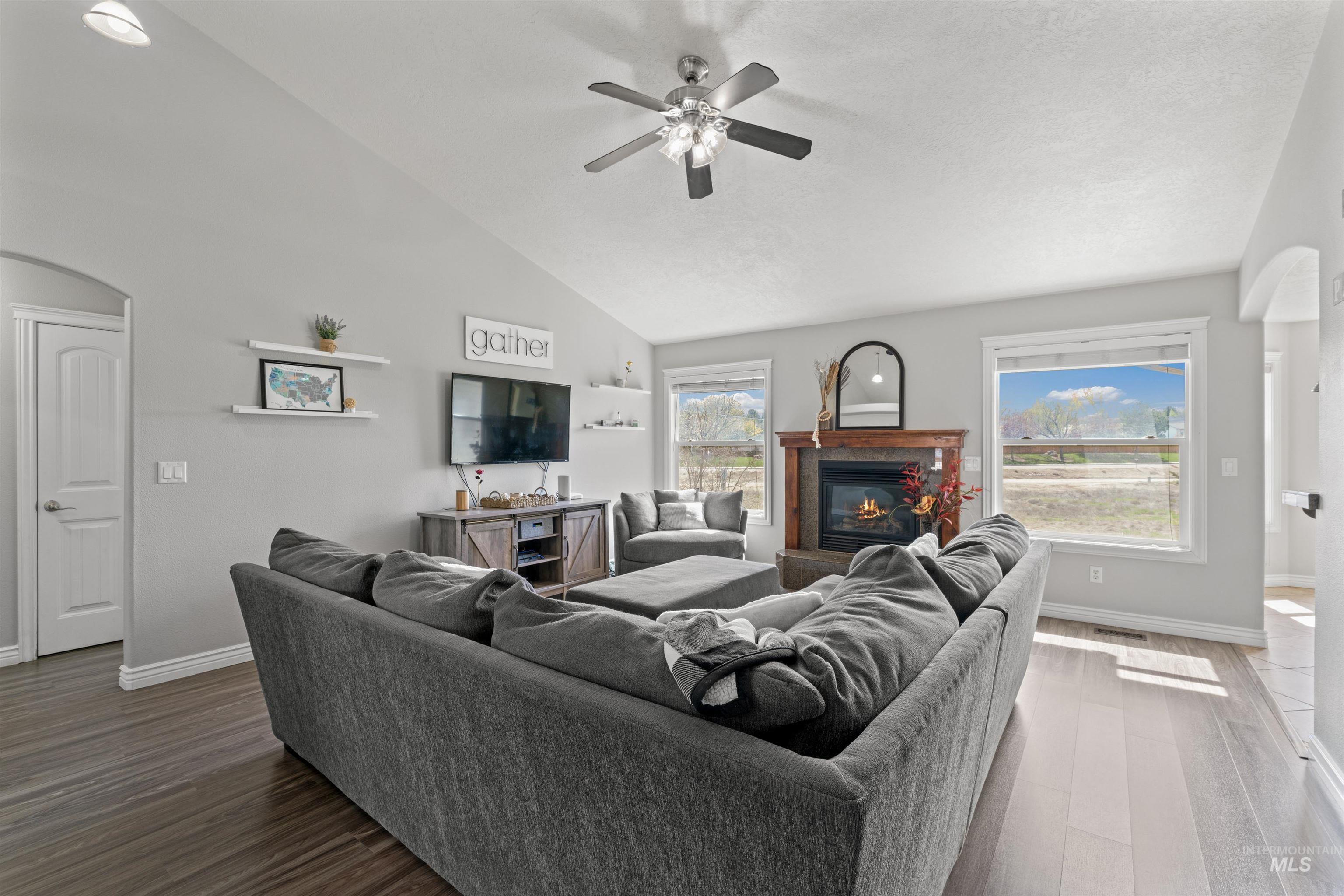 2935 S Skyview Drive, Nampa, Idaho 83686, 5 Bedrooms, 4 Bathrooms, Residential For Sale, Price $575,000, 98960402