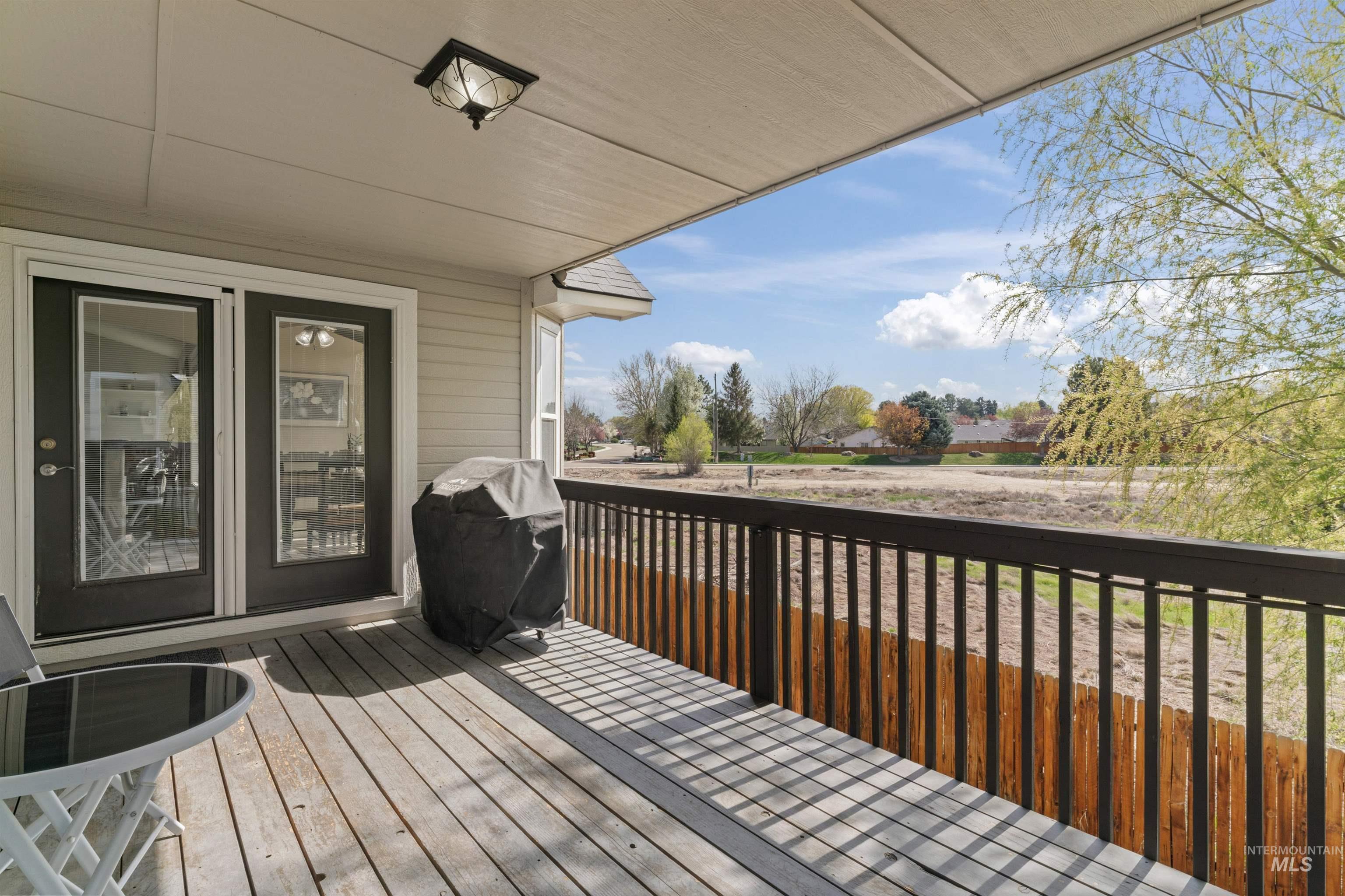 2935 S Skyview Drive, Nampa, Idaho 83686, 5 Bedrooms, 4 Bathrooms, Residential For Sale, Price $575,000, 98960402