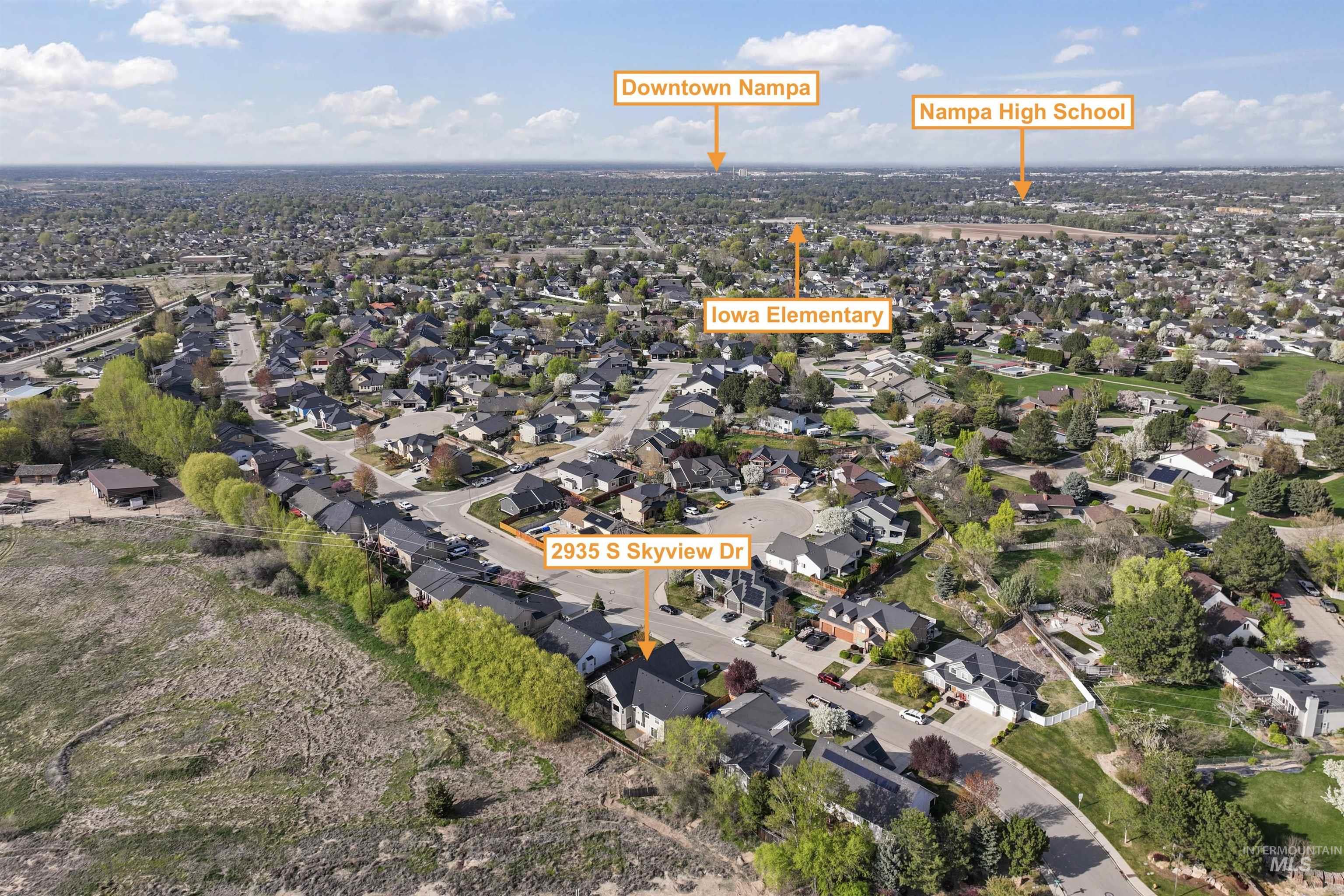 2935 S Skyview Drive, Nampa, Idaho 83686, 5 Bedrooms, 4 Bathrooms, Residential For Sale, Price $575,000, 98960402