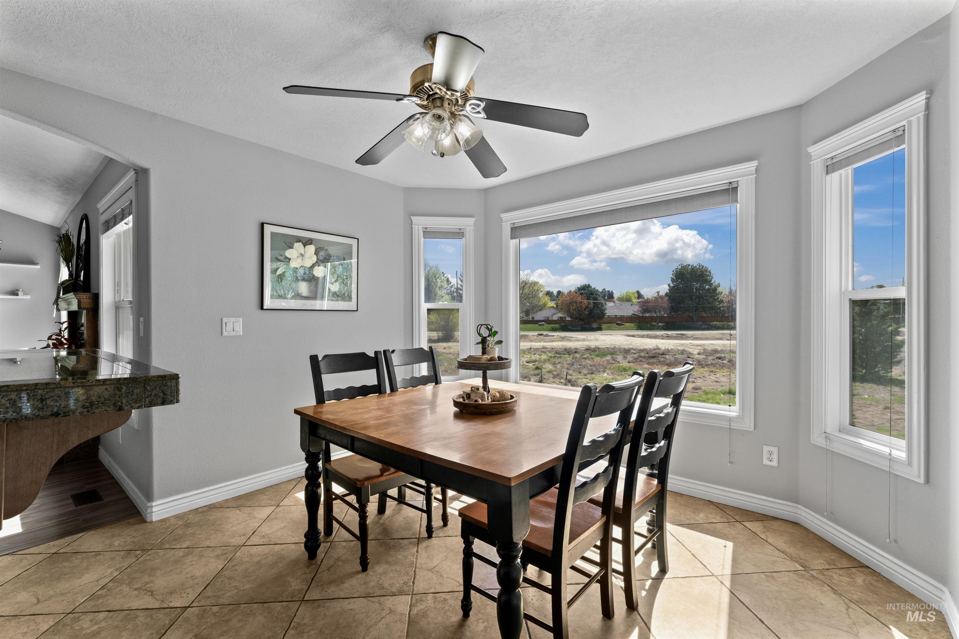 2935 S Skyview Drive, Nampa, Idaho 83686, 5 Bedrooms, 4 Bathrooms, Residential For Sale, Price $575,000, 98960402