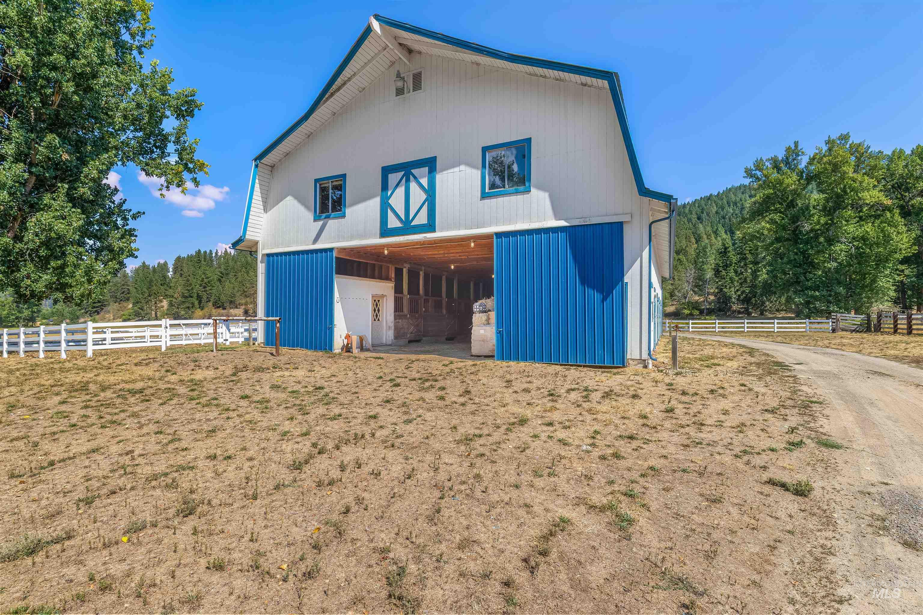 17778 E Canary Creek Rd, Cataldo, Idaho 83810, 4 Bedrooms, 3 Bathrooms, Farm & Ranch For Sale, Price $1,425,000, 98960410