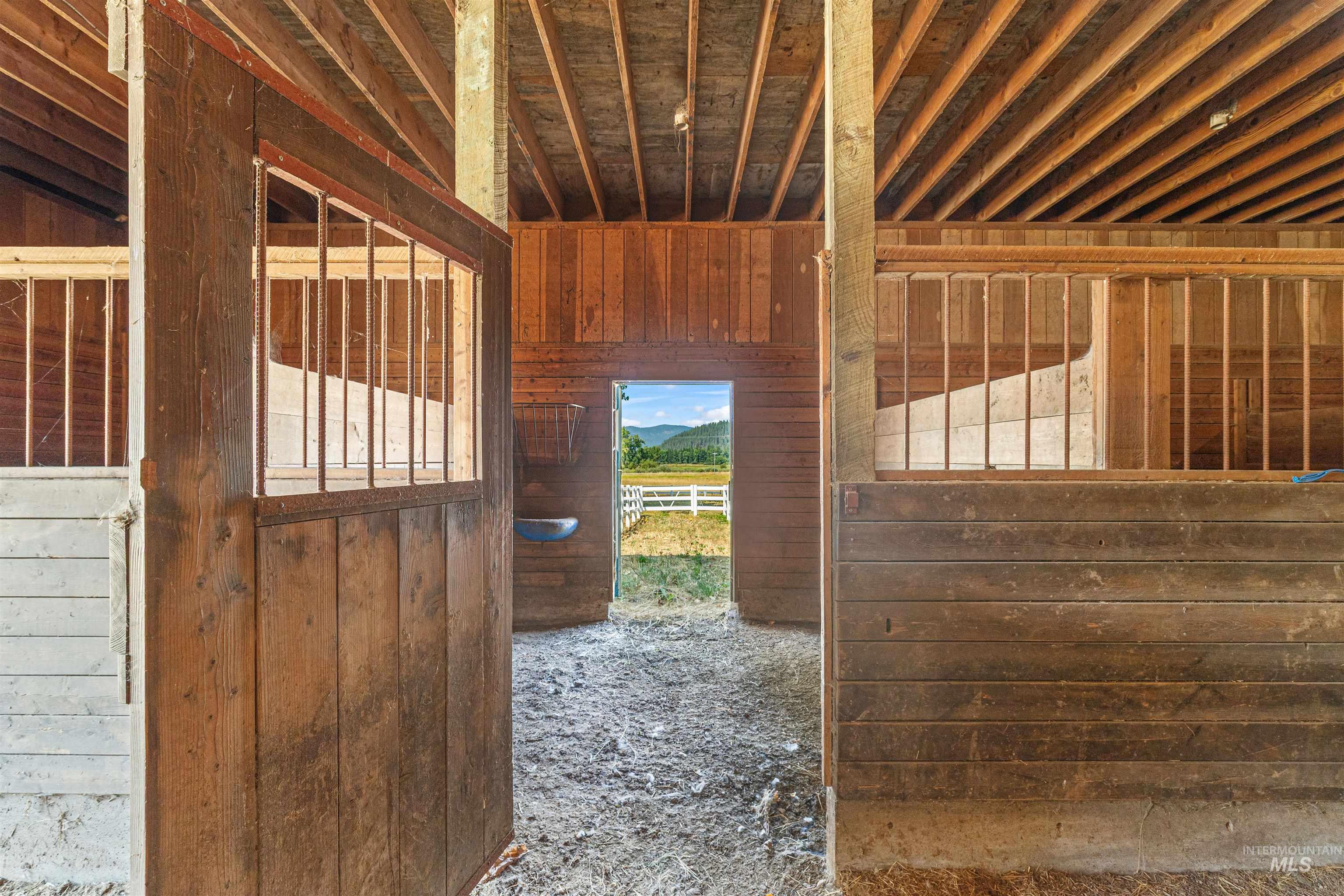 17778 E Canary Creek Rd, Cataldo, Idaho 83810, 4 Bedrooms, 3 Bathrooms, Farm & Ranch For Sale, Price $1,425,000, 98960410