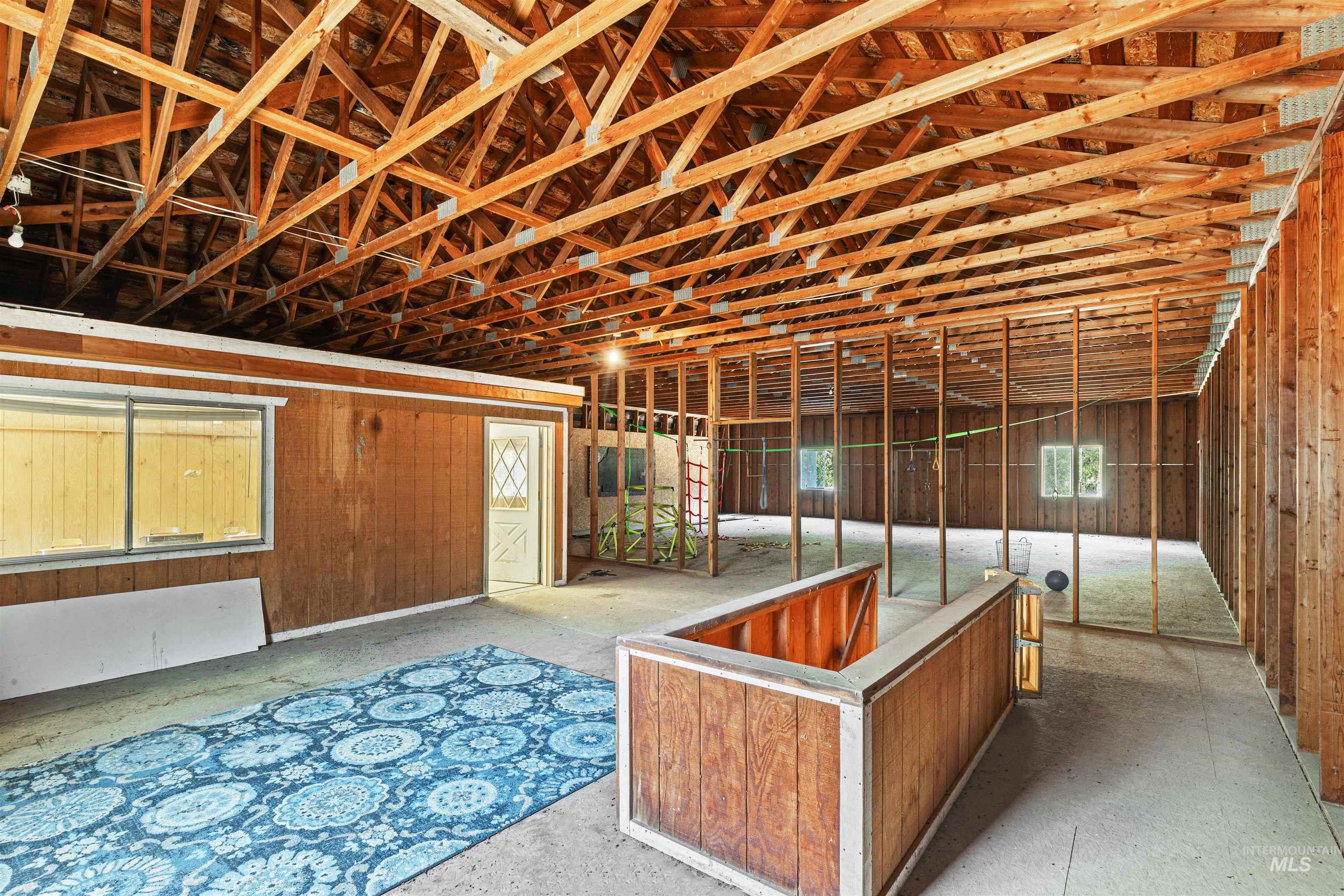 17778 E Canary Creek Rd, Cataldo, Idaho 83810, 4 Bedrooms, 3 Bathrooms, Farm & Ranch For Sale, Price $1,425,000, 98960410