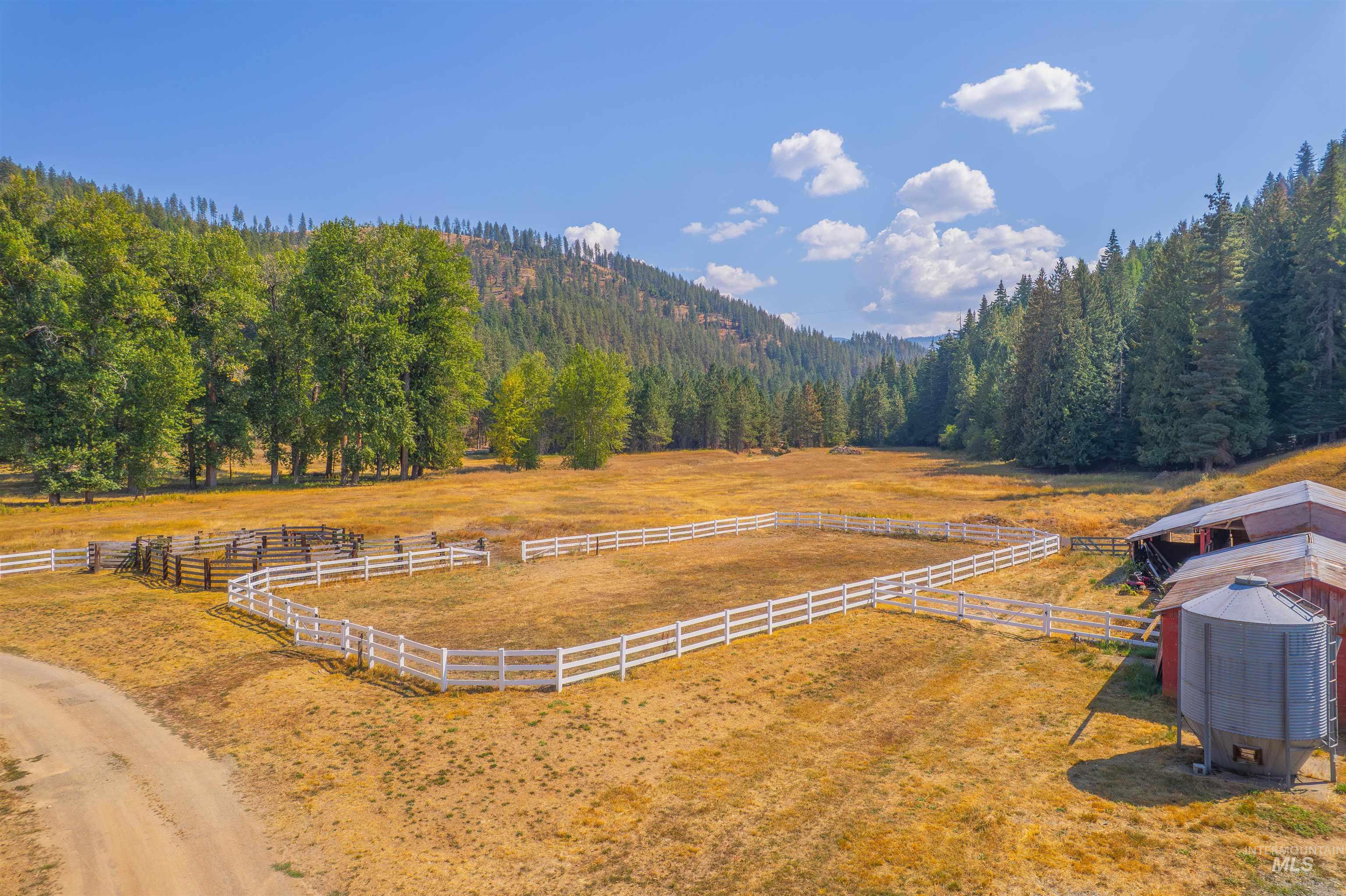 17778 E Canary Creek Rd, Cataldo, Idaho 83810, 4 Bedrooms, 3 Bathrooms, Farm & Ranch For Sale, Price $1,425,000, 98960410