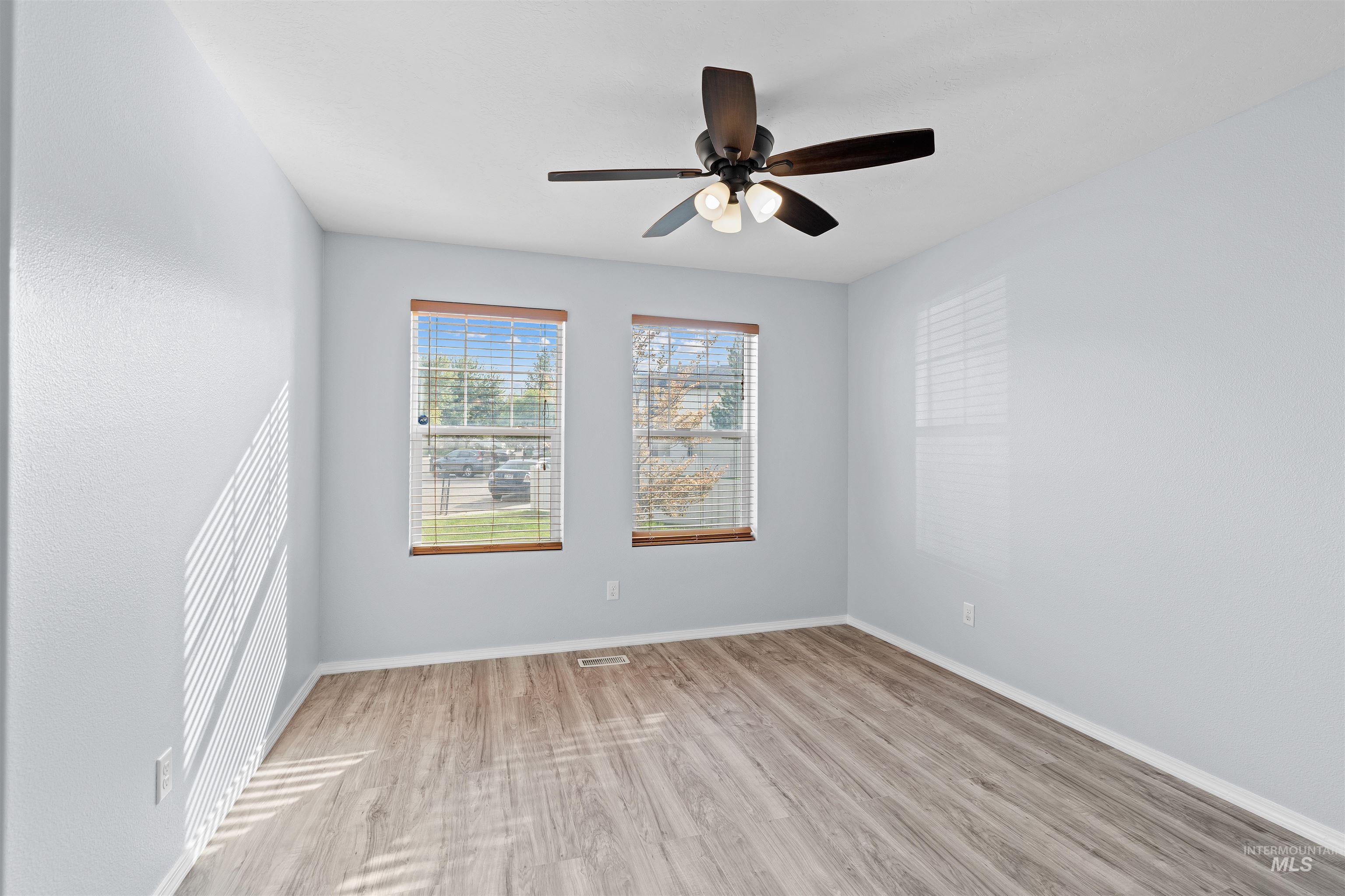 3007 E Shaver Court, Meridian, Idaho 83642, 3 Bedrooms, 2 Bathrooms, Residential For Sale, Price $399,900, 98960416