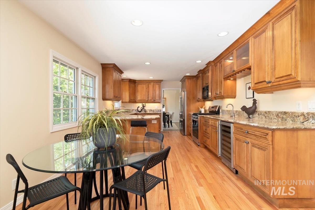 516 E Highland View Dr., Boise, Idaho 83702, 6 Bedrooms, 4 Bathrooms, Residential For Sale, Price $1,250,000, 98960418