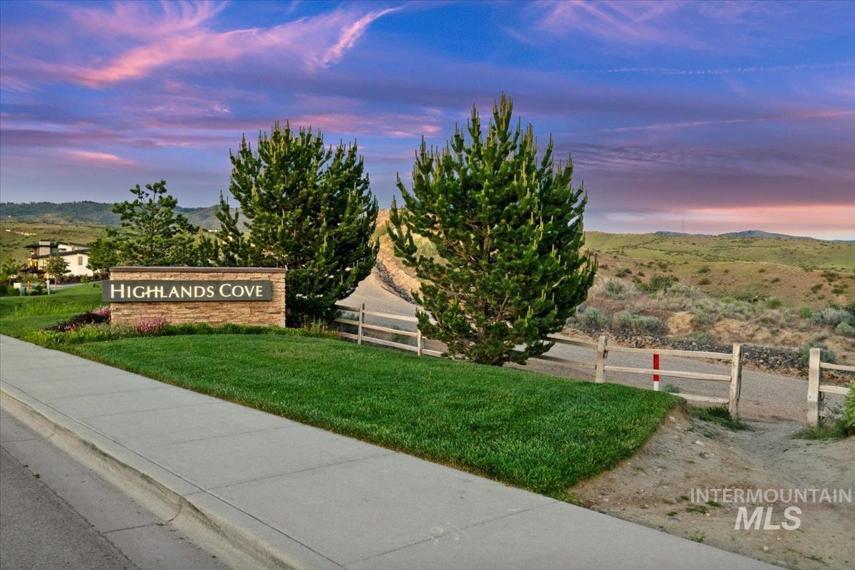 516 E Highland View Dr., Boise, Idaho 83702, 6 Bedrooms, 4 Bathrooms, Residential For Sale, Price $1,250,000, 98960418