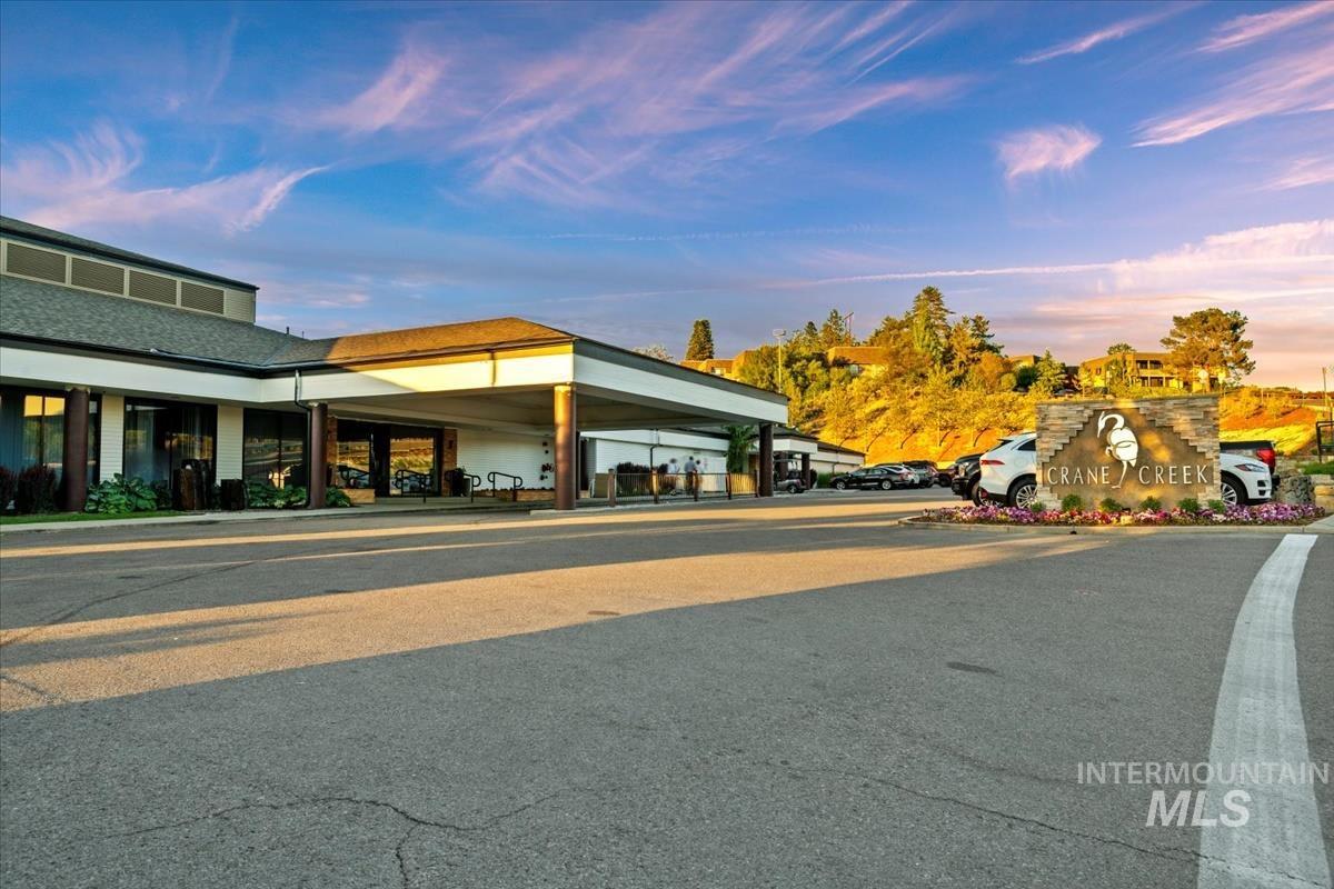 516 E Highland View Dr., Boise, Idaho 83702, 6 Bedrooms, 4 Bathrooms, Residential For Sale, Price $1,250,000, 98960418