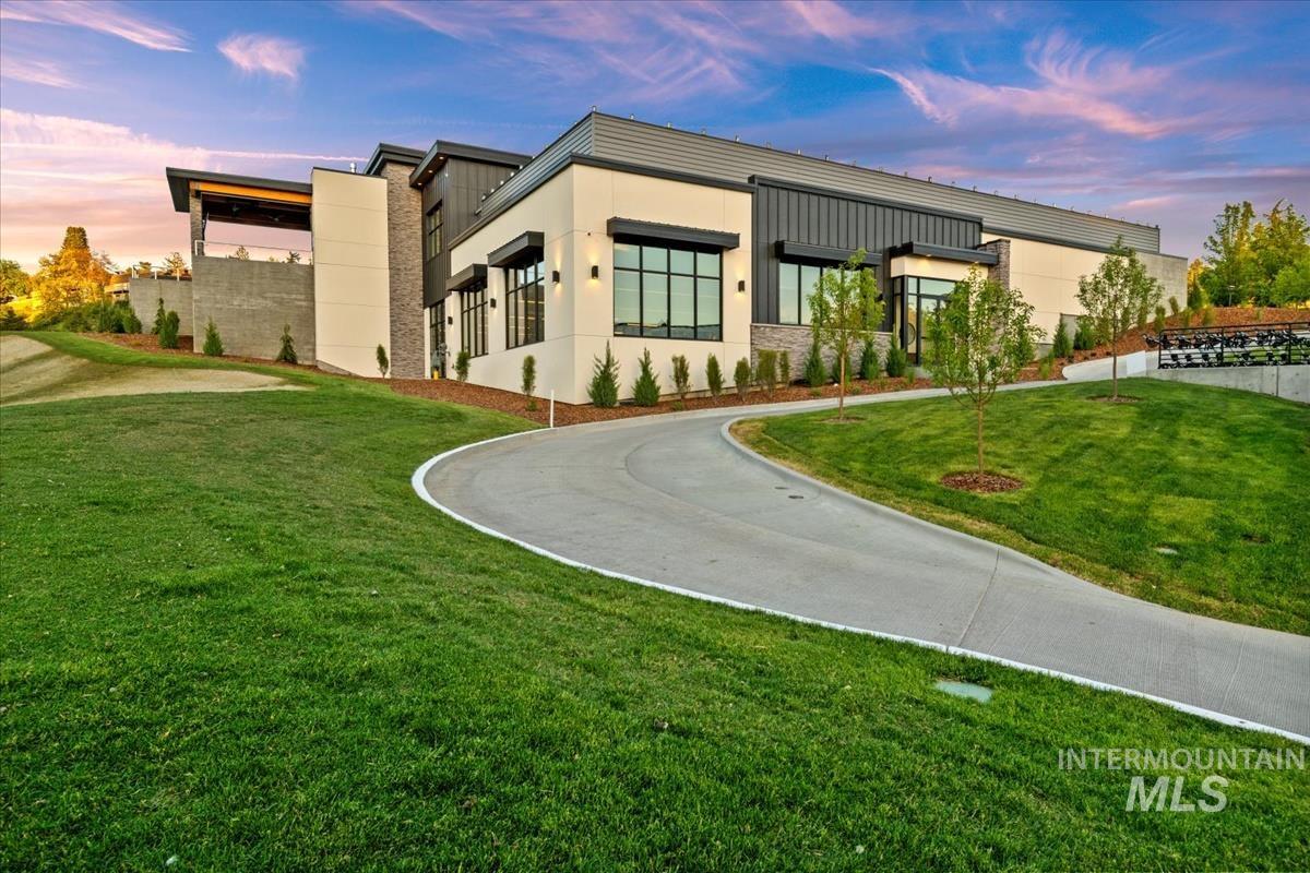 516 E Highland View Dr., Boise, Idaho 83702, 6 Bedrooms, 4 Bathrooms, Residential For Sale, Price $1,250,000, 98960418