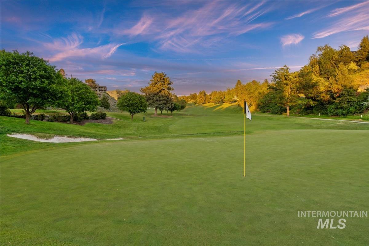 516 E Highland View Dr., Boise, Idaho 83702, 6 Bedrooms, 4 Bathrooms, Residential For Sale, Price $1,250,000, 98960418