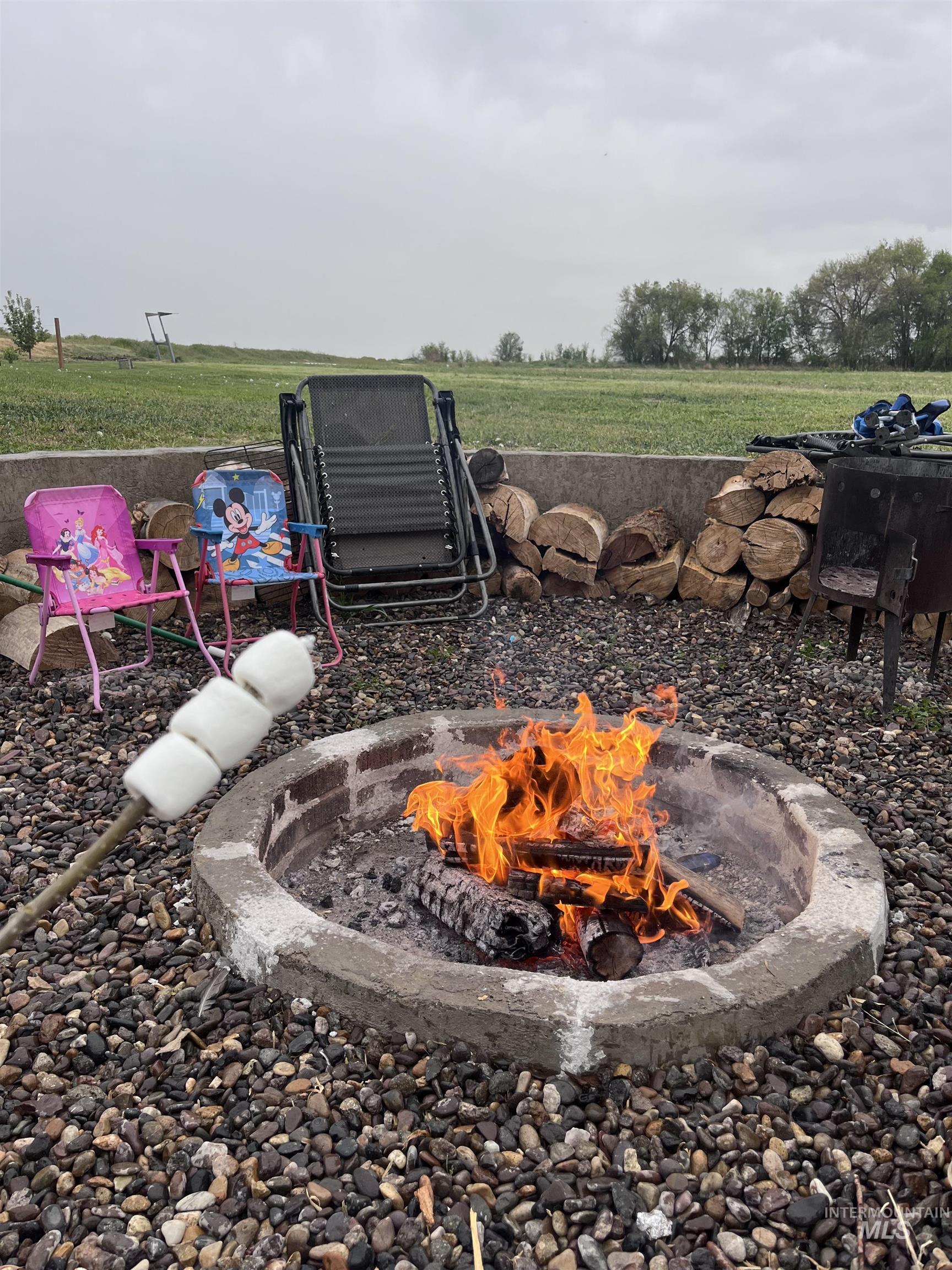 Exterior view of a fire pit
