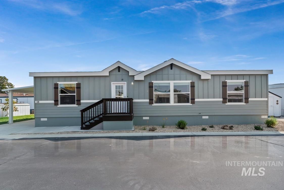 914 N Midland Blvd, Nampa, Idaho 83651, 3 Bedrooms, 2 Bathrooms, Residential For Sale, Price $194,500, 98960430