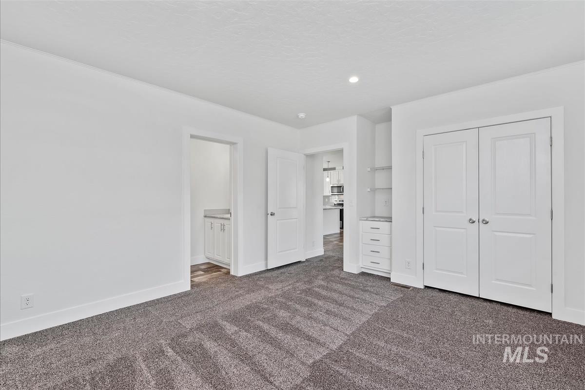 914 N Midland Blvd, Nampa, Idaho 83651, 3 Bedrooms, 2 Bathrooms, Residential For Sale, Price $194,500, 98960430