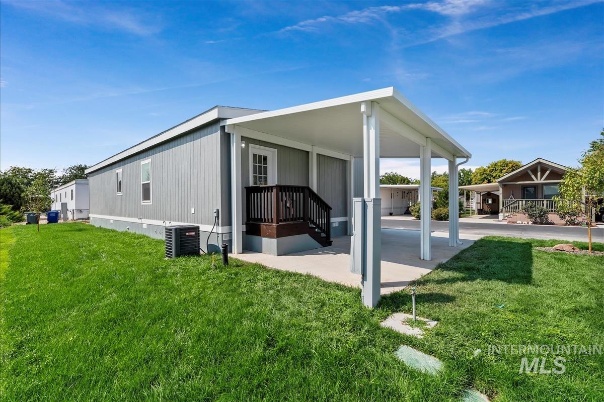 914 N Midland Blvd, Nampa, Idaho 83651, 3 Bedrooms, 2 Bathrooms, Residential For Sale, Price $194,500, 98960430