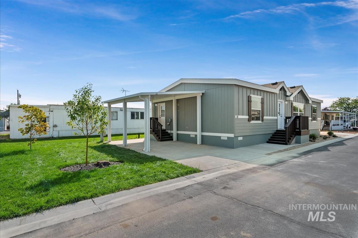 914 N Midland Blvd, Nampa, Idaho 83651, 3 Bedrooms, 2 Bathrooms, Residential For Sale, Price $194,500, 98960430